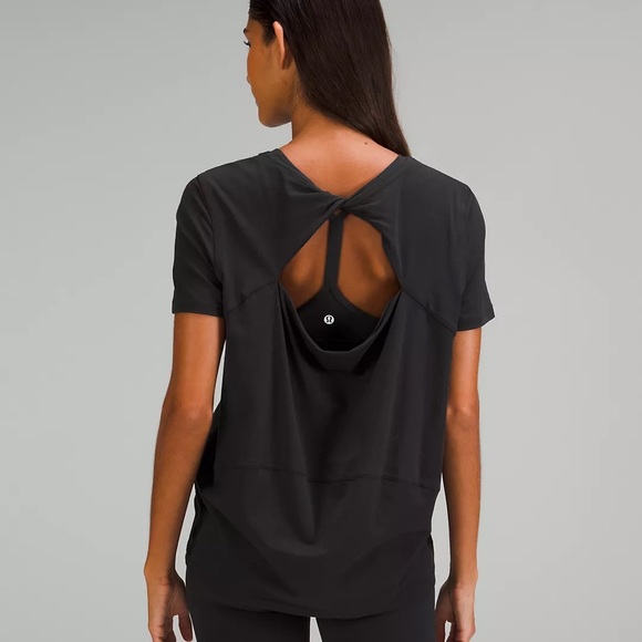 lululemon athletica Tops - Lululemon Back in Action T-Shirt *Special Edition
Black size 12